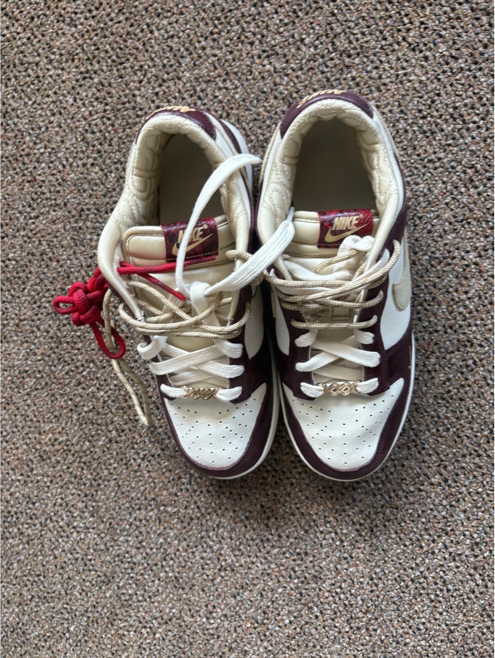 Nike Dunk Low Pro SB 'snake of the year' Size 9 Men's Sneakers